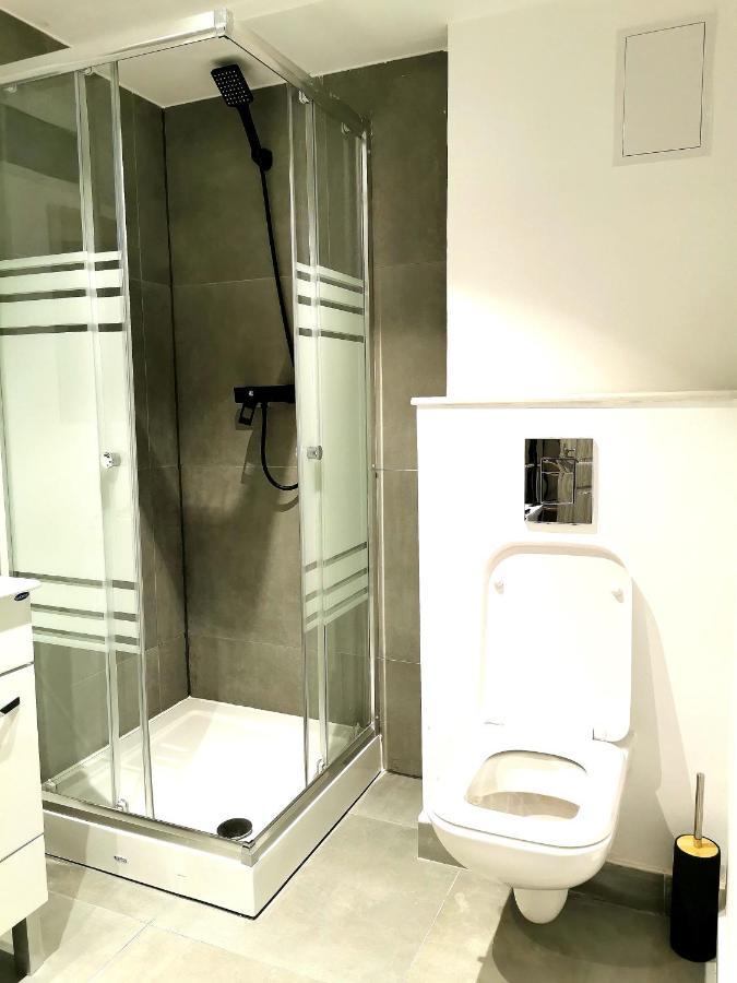 Uranus Studio Apartment Piatra Neamţ Екстериор снимка